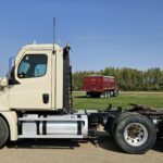 2022 Freightliner Cascadia Heavy Spec. full